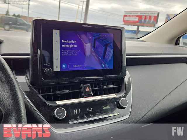 Used 2024 Toyota Corolla LE image 6