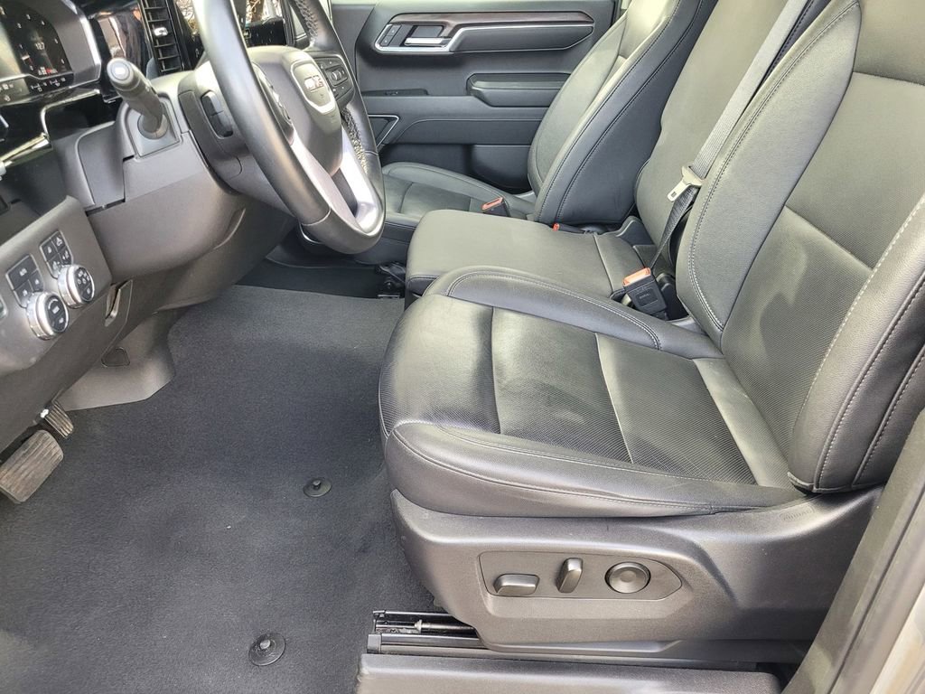 Used 2025 GMC Sierra 1500 SLT AWD/4WD image 20