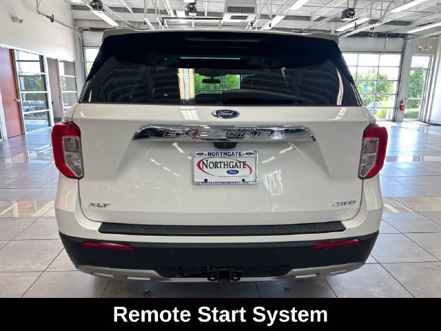 Used 2023 Ford Explorer XLT w/ Equipment Group 202A AWD/4WD image 16