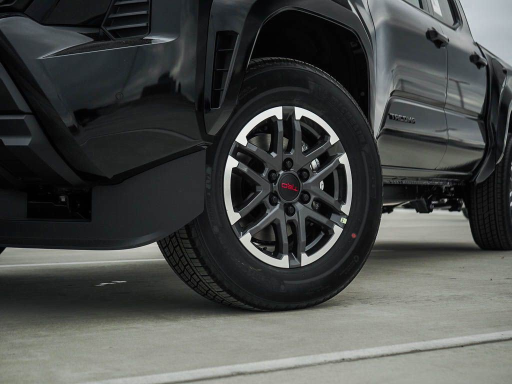 New 2025 Toyota Tacoma TRD Sport image 2
