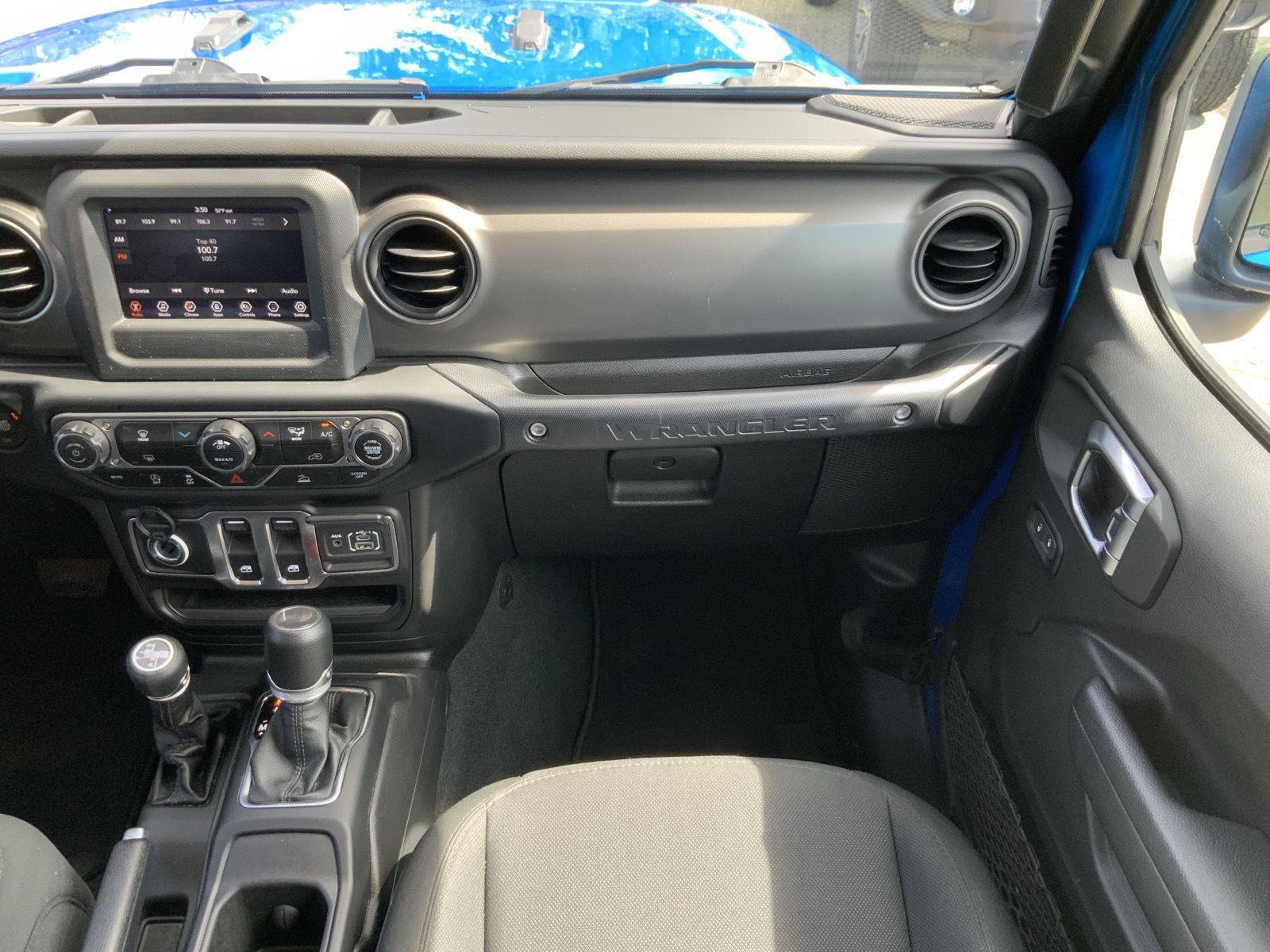 Used 2023 Jeep Wrangler Sport AWD/4WD image 52