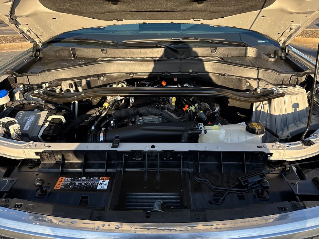 Used 2025 Ford Explorer Platinum w/ LUX Leather Package image 21