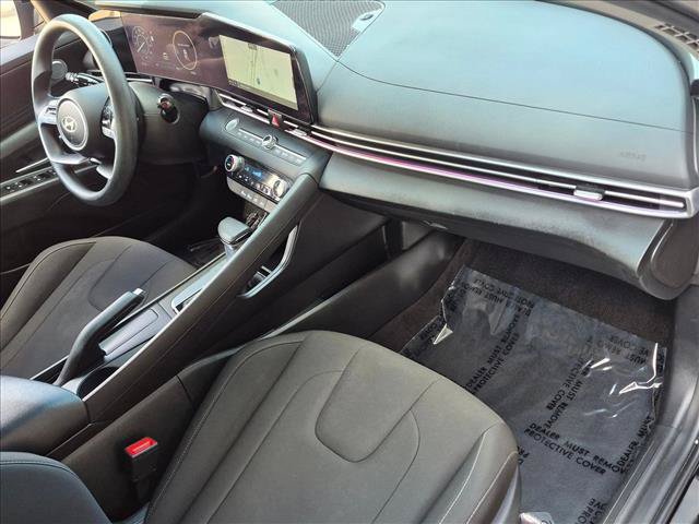 Used 2024 Hyundai Elantra SEL FWD image 20