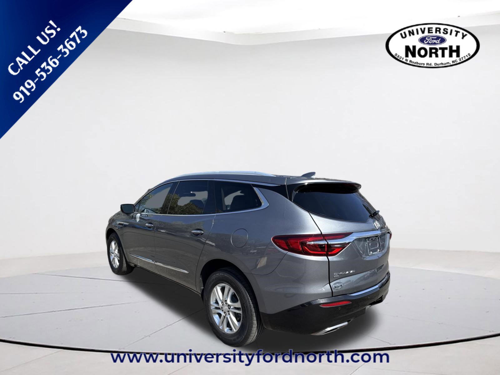 Used 2021 Buick Enclave Essence w/ Sound and Sites Package image 5