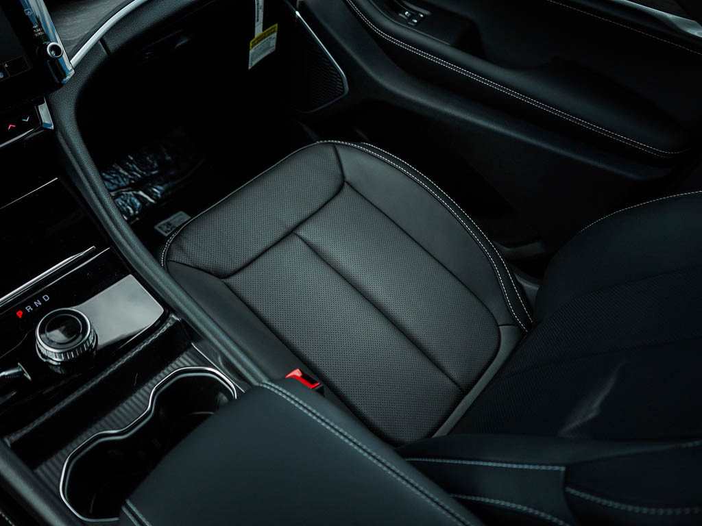 New 2026 Jeep Grand Cherokee Limited AWD/4WD image 26