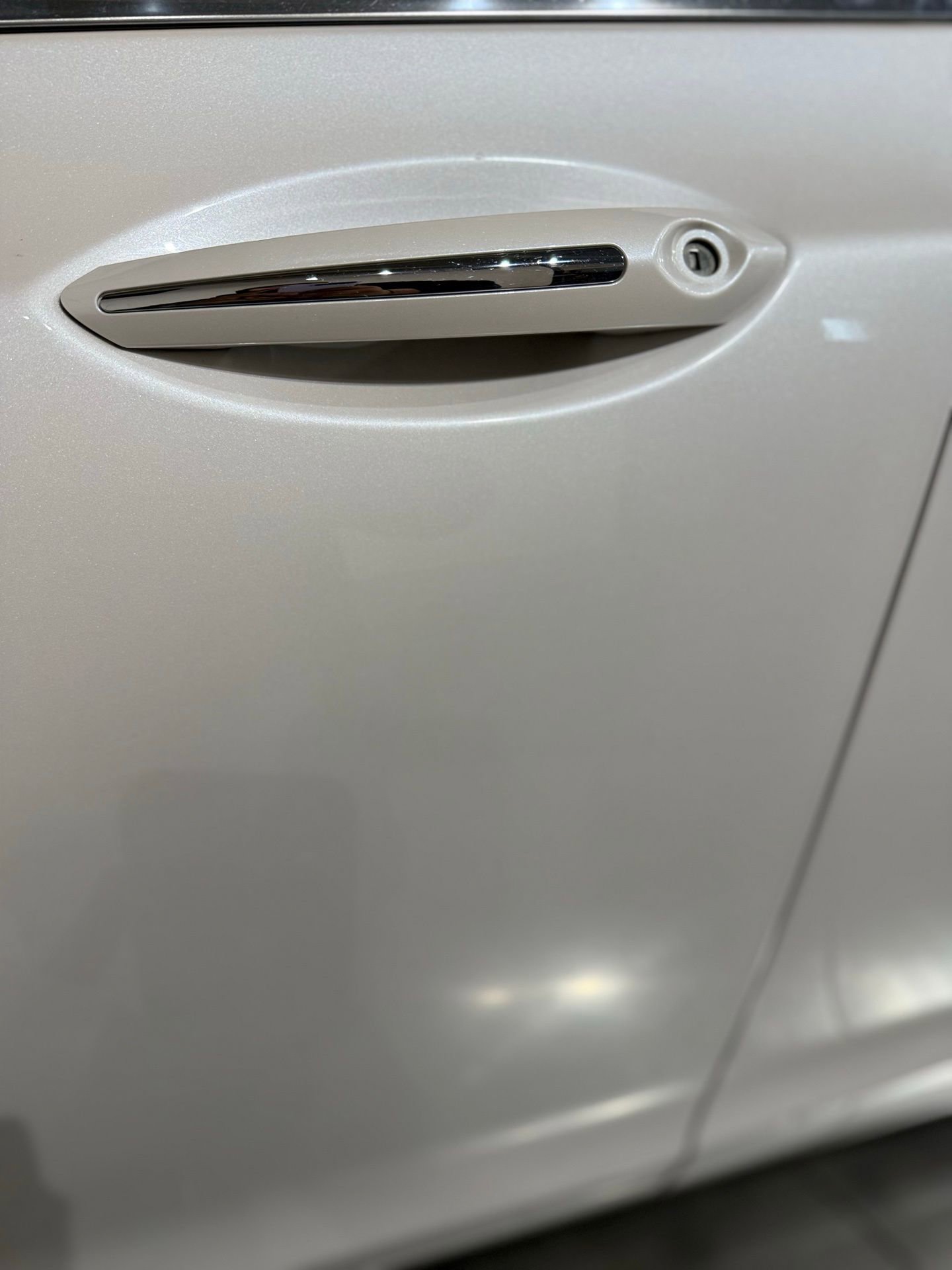 Used 2020 Lincoln MKZ Reserve w/ Monochromatic Package image 18