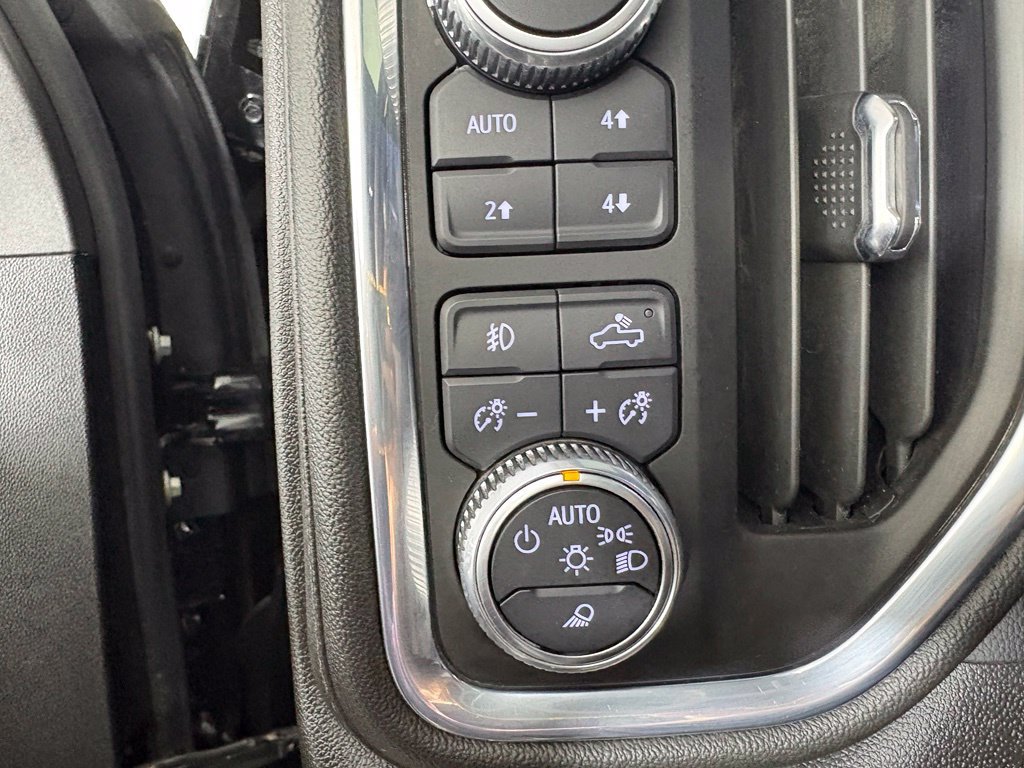 Used 2023 GMC Sierra 2500 Denali w/ Denali Ultimate Package AWD/4WD image 23