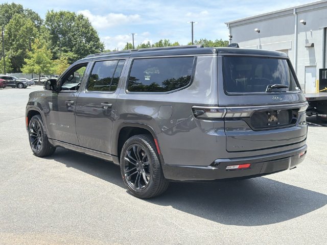 New 2026 Jeep Grand Wagoneer L Summit w/ Premium Group III AWD/4WD image 11