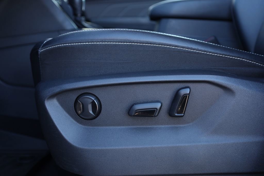 Used 2022 Volkswagen Atlas SE image 21