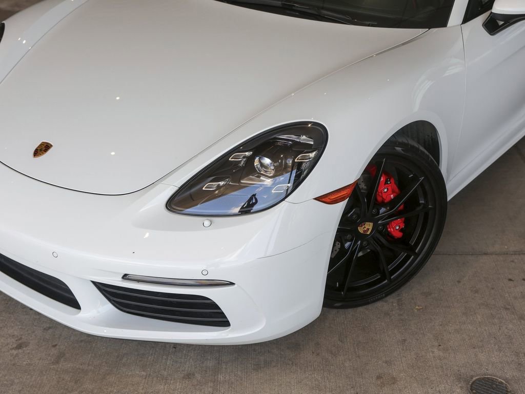 Certified 2025 Porsche 718 Cayman S RWD image 13