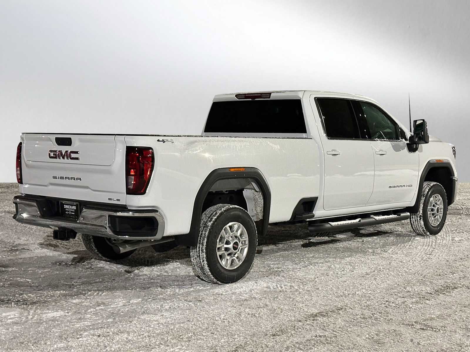 New 2026 GMC Sierra 2500 SLE w/ SLE Value Package; image 3
