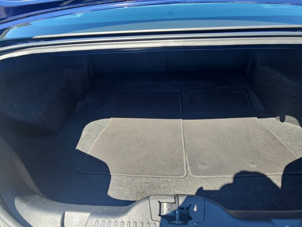 Used 2012 Ford Mustang GT Premium RWD image 9