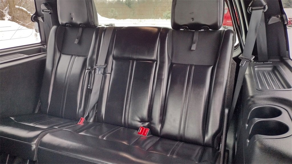 Used 2017 Lincoln Navigator Select image 25