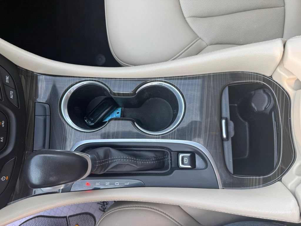 Used 2020 Buick Envision Essence FWD image 41