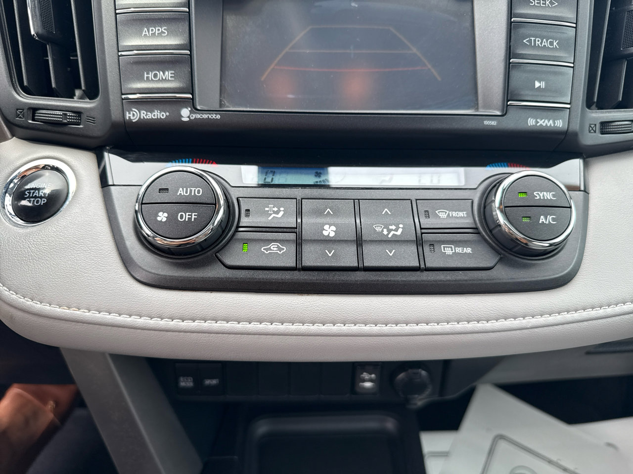 Used 2017 Toyota RAV4 XLE image 21