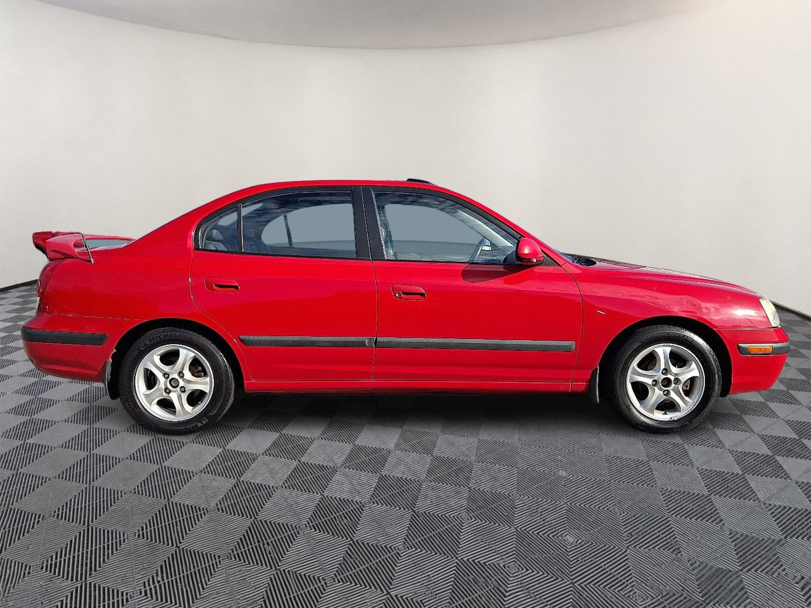 Used 2003 Hyundai Elantra GLS FWD image 7