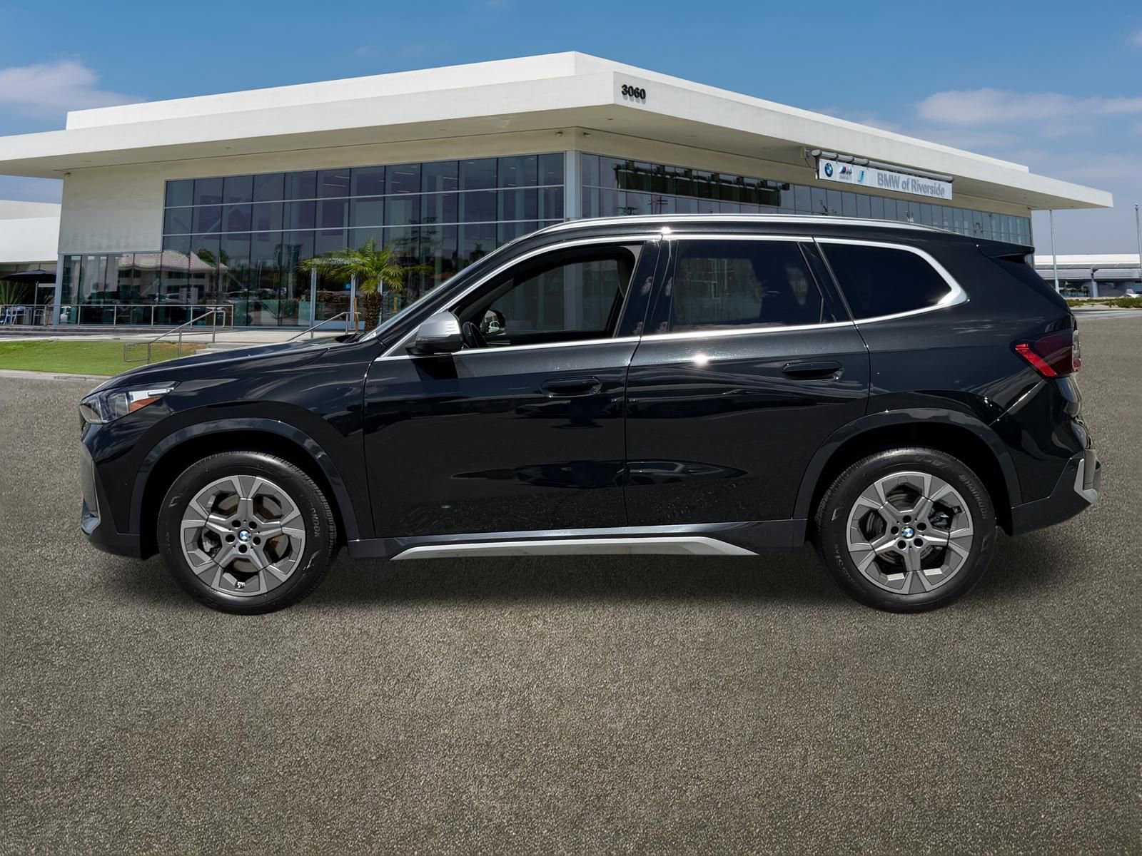 Certified 2023 BMW X1 xDrive28i w/ Convenience Package image 6