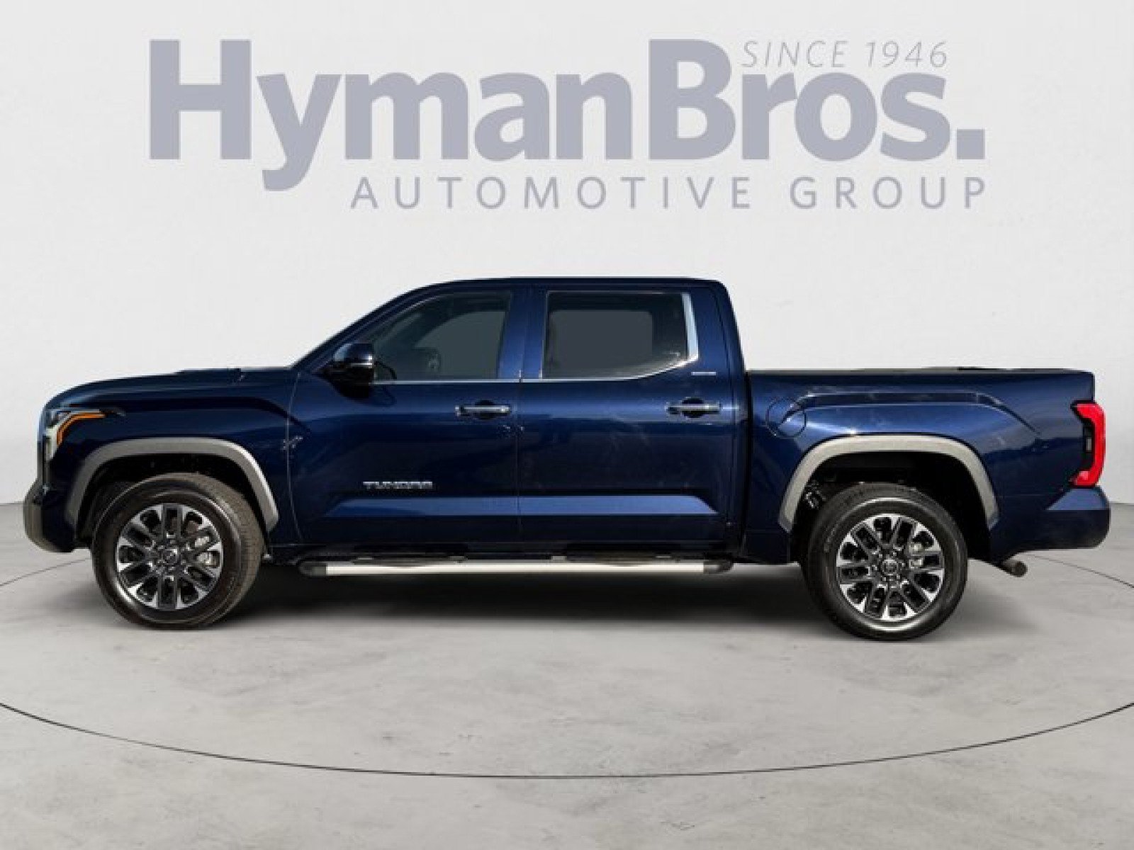 Used 2024 Toyota Tundra Limited AWD/4WD image 6