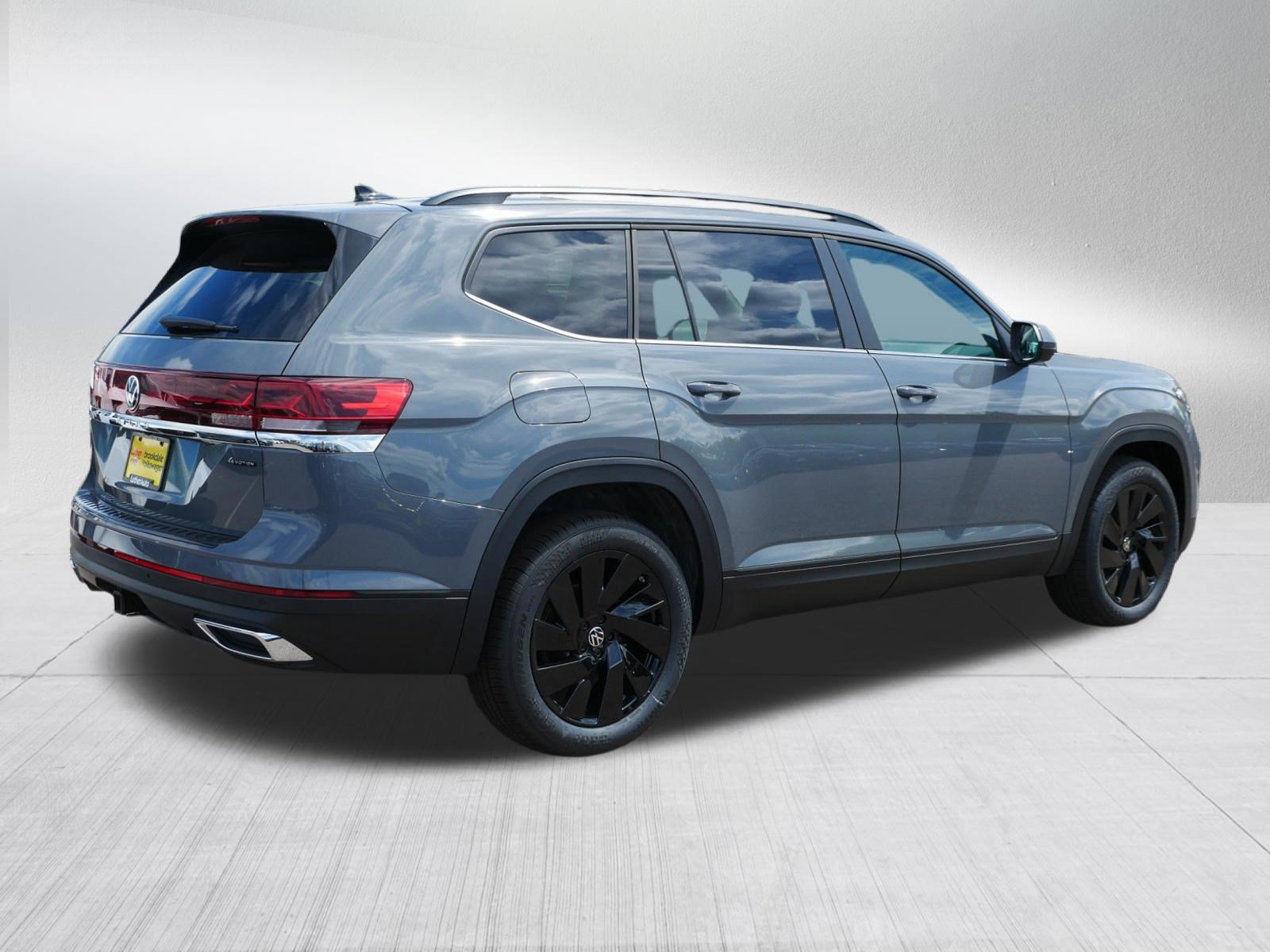 New 2026 Volkswagen Atlas SE AWD/4WD image 3