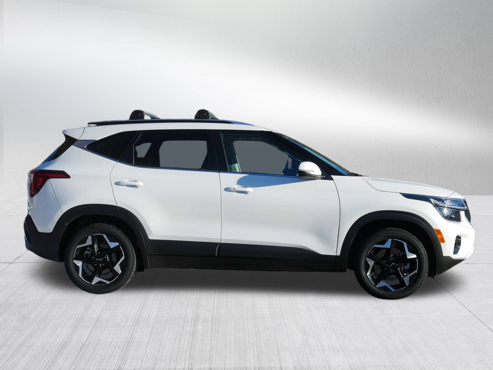 Certified 2024 Kia Seltos EX image 8