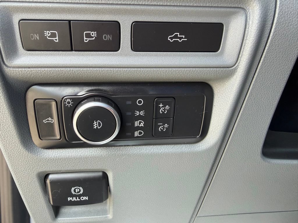 Used 2021 Ford F150 XLT w/ Equipment Group 302A High AWD/4WD image 9