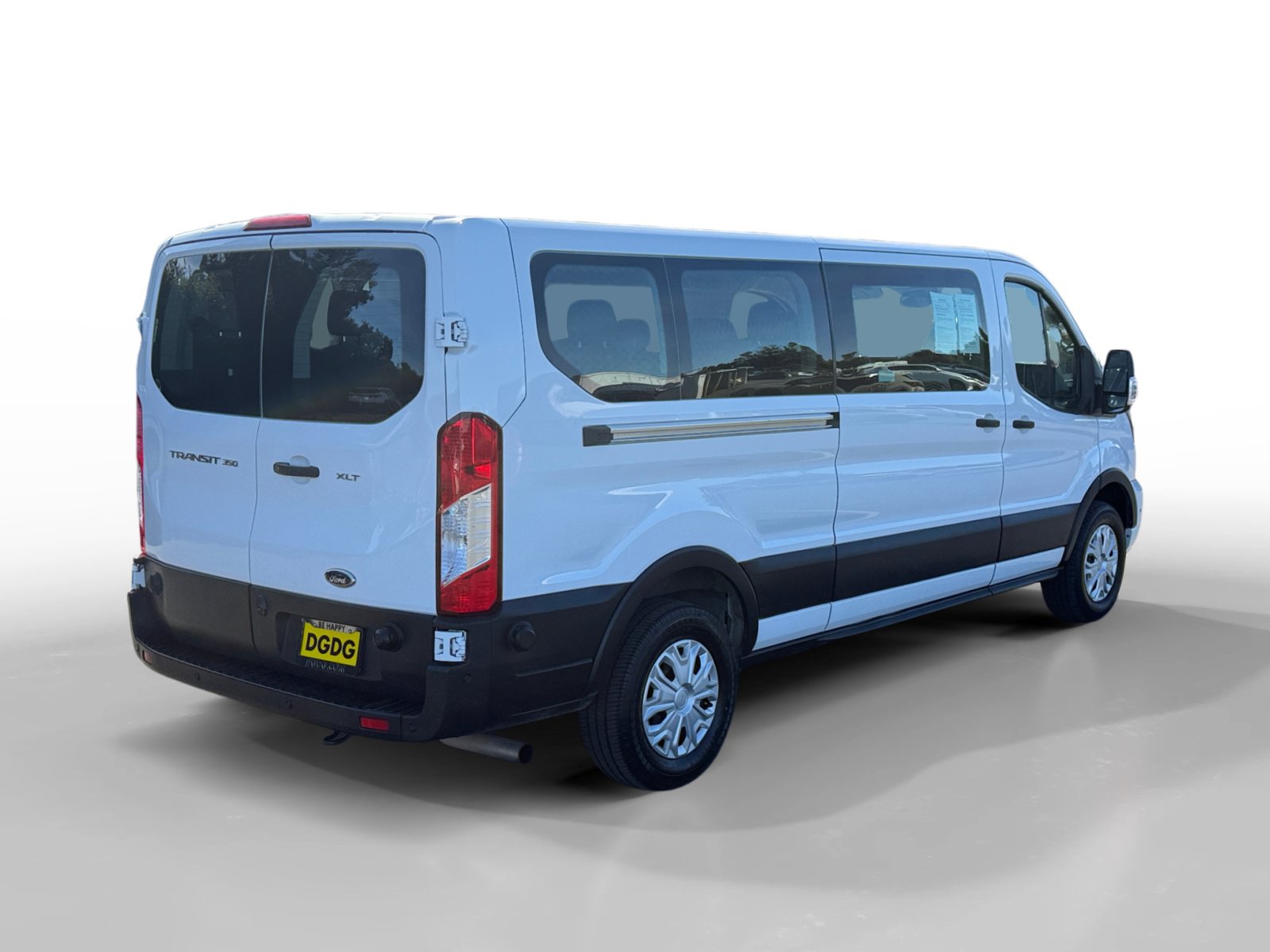 Certified 2024 Ford Transit 350 XLT RWD image 5