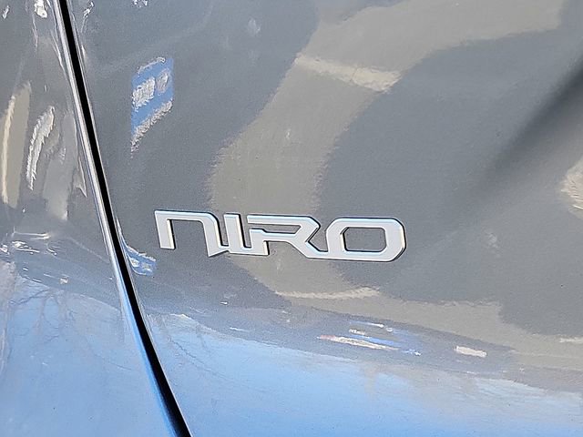 Used 2023 Kia Niro EX w/ EX Cold Weather Package image 31