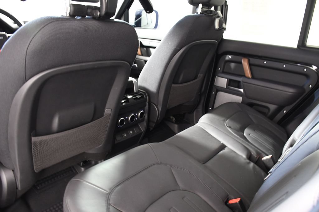 Used 2024 Land Rover Defender 130 X AWD/4WD image 27