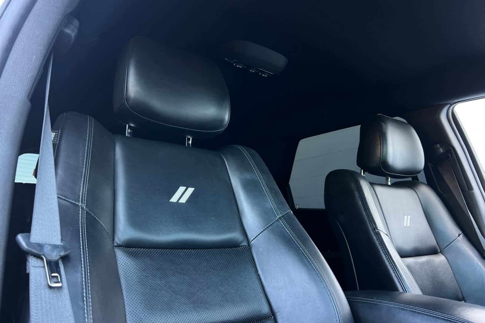 Used 2019 Dodge Durango R/T w/ Blacktop Package RWD image 17