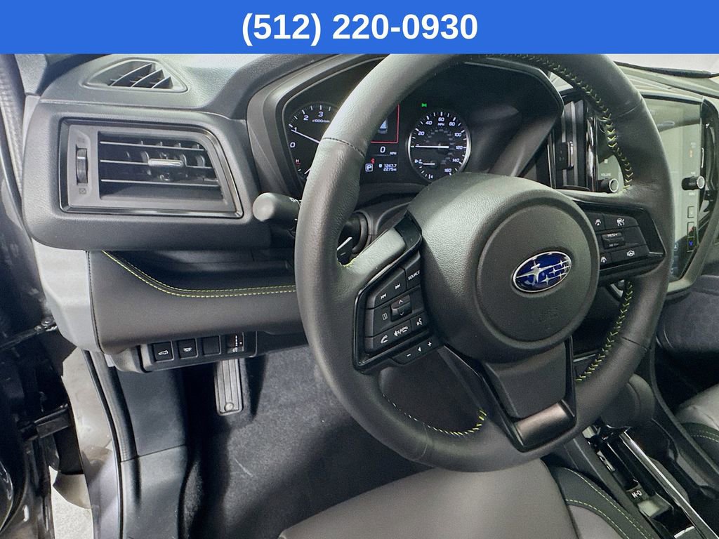 Used 2025 Subaru Ascent Onyx Edition image 12