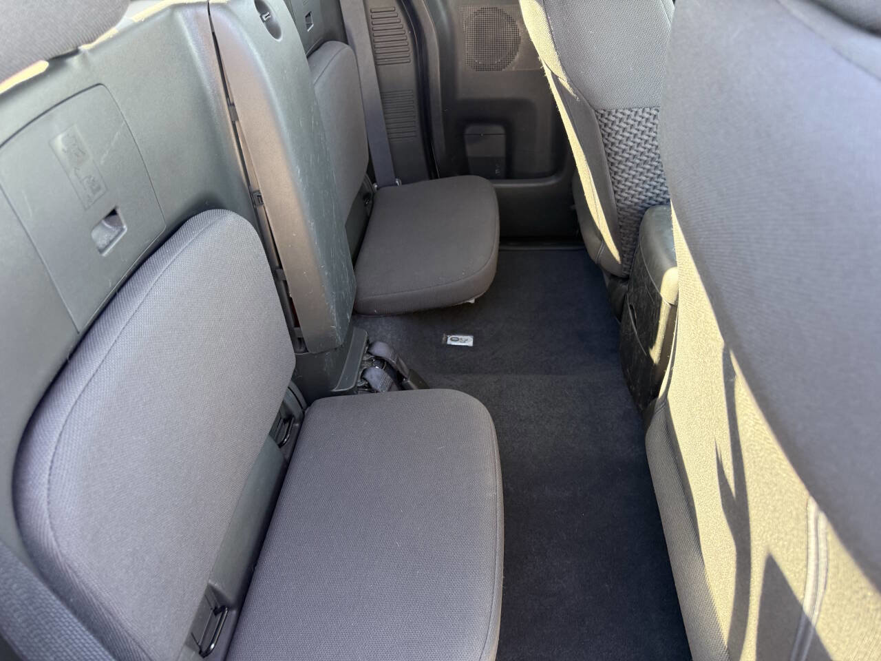 Used 2019 Nissan Frontier SV RWD image 18