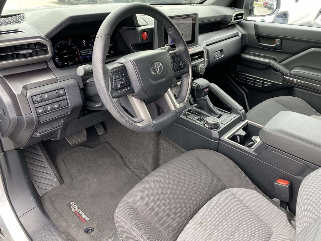Used 2025 Toyota 4Runner TRD Off-Road AWD/4WD image 19