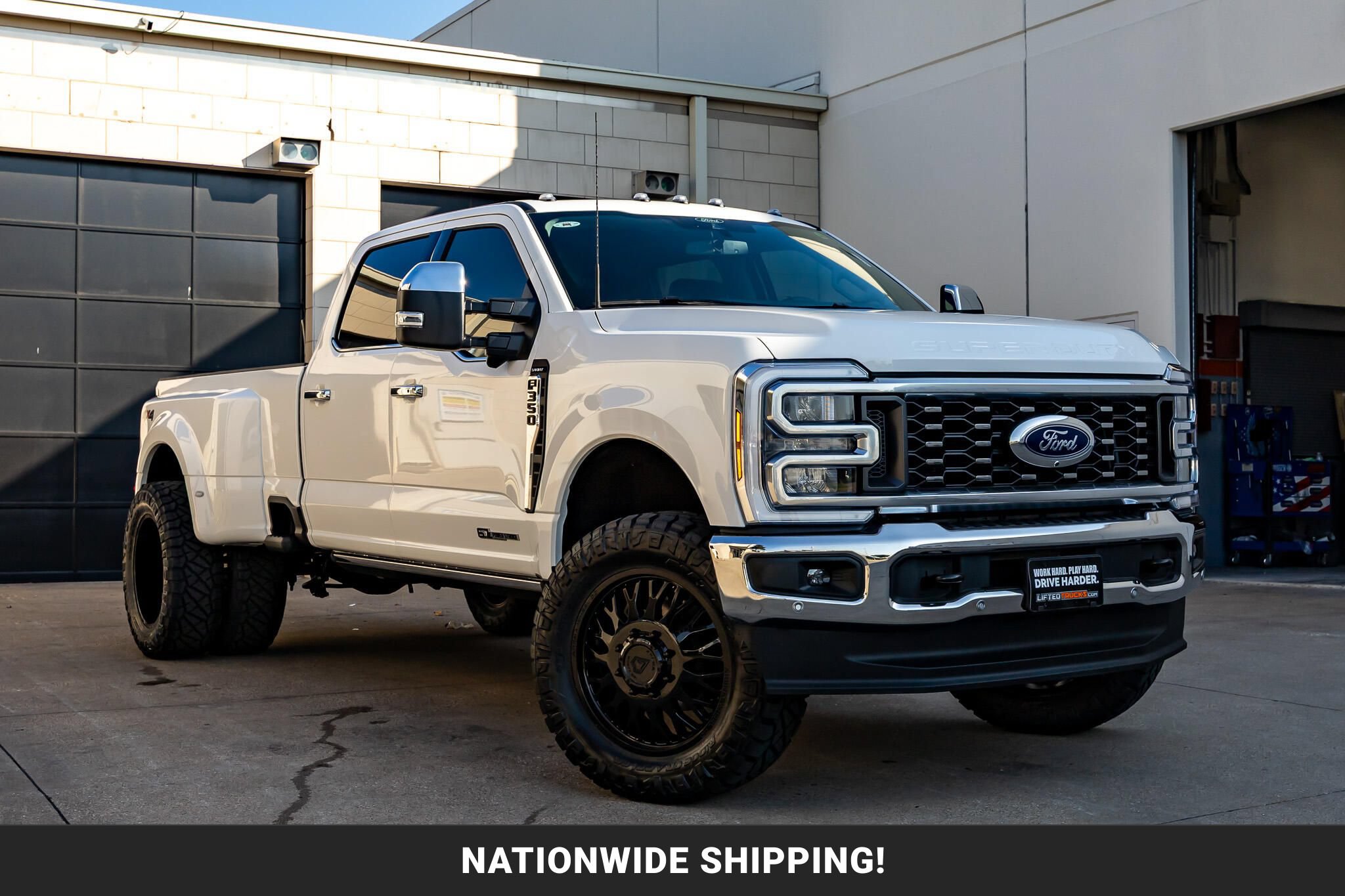 Used 2026 Ford F350 Lariat w/ Lariat Ultimate Package AWD/4WD image 1