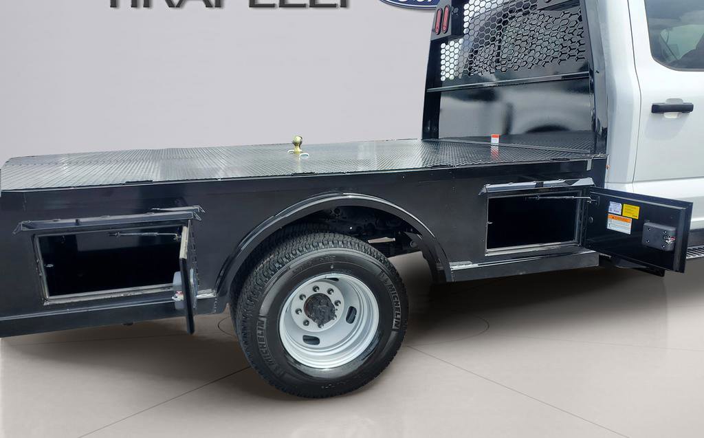 New 2025 Ford F350 XL w/ XL Chrome Package AWD/4WD image 11