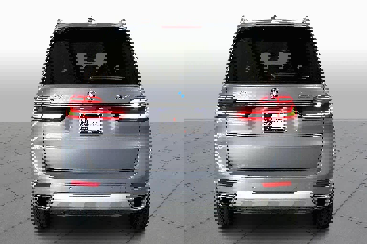 Used 2026 BMW X7 xDrive40i image 5