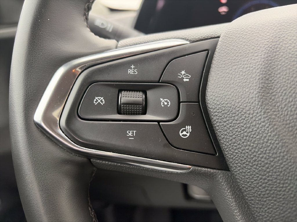 Used 2025 Chevrolet Trax ACTIV w/ Driver Confidence Package FWD image 13
