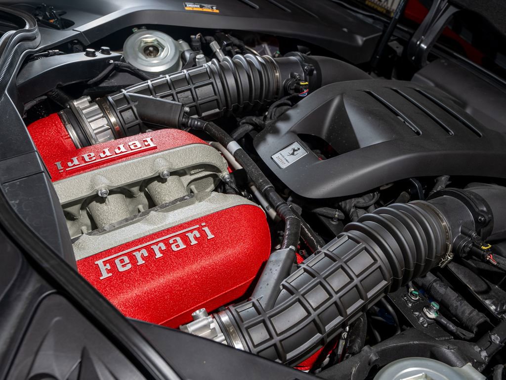 Certified 2025 Ferrari Purosangue AWD/4WD image 29