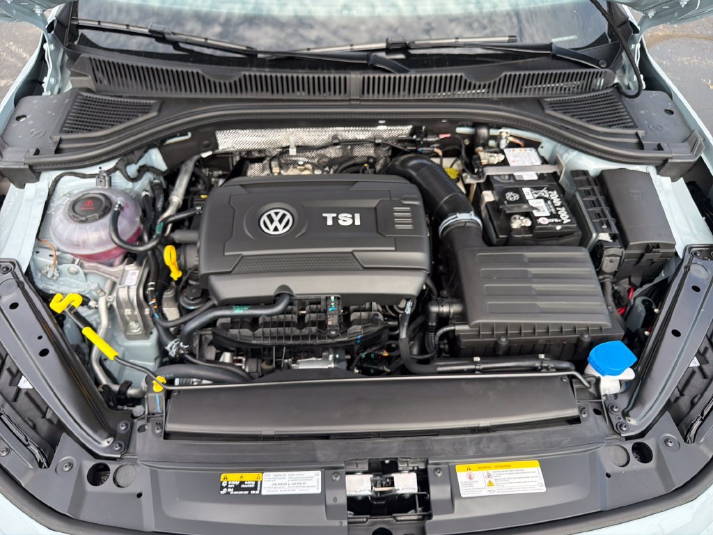 New 2027 Volkswagen Jetta GLI Autobahn FWD image 24