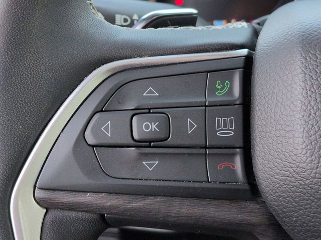 Certified 2024 Jeep Grand Cherokee L Limited w/ Black Appearance Package RWD image 32