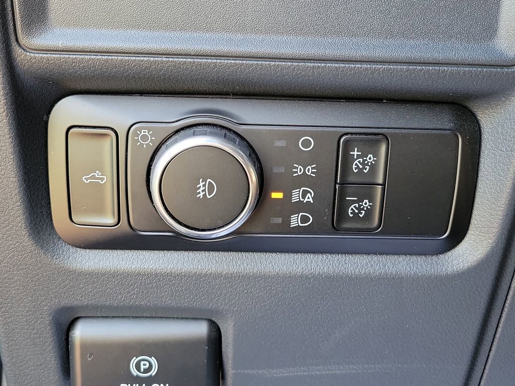 Used 2024 Ford F150 XL w/ Equipment Group 103A High RWD image 15