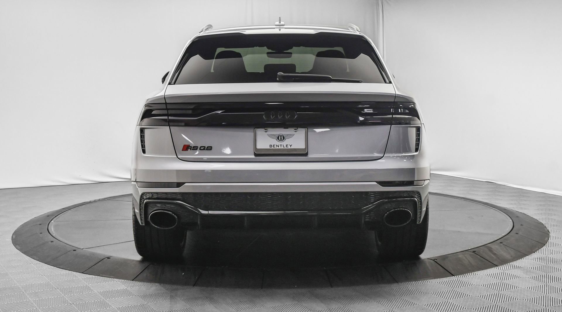 Used 2021 Audi RS Q8 4.0T w/ Black Optic Package image 6