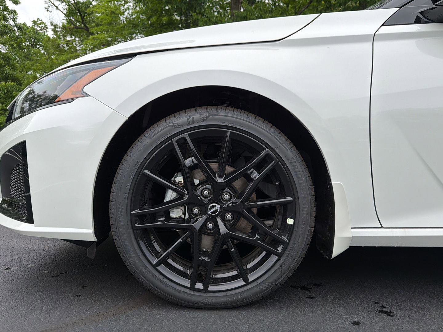 New 2026 Nissan Altima 2.5 SR w/ SR Midnight Edition Package FWD image 3