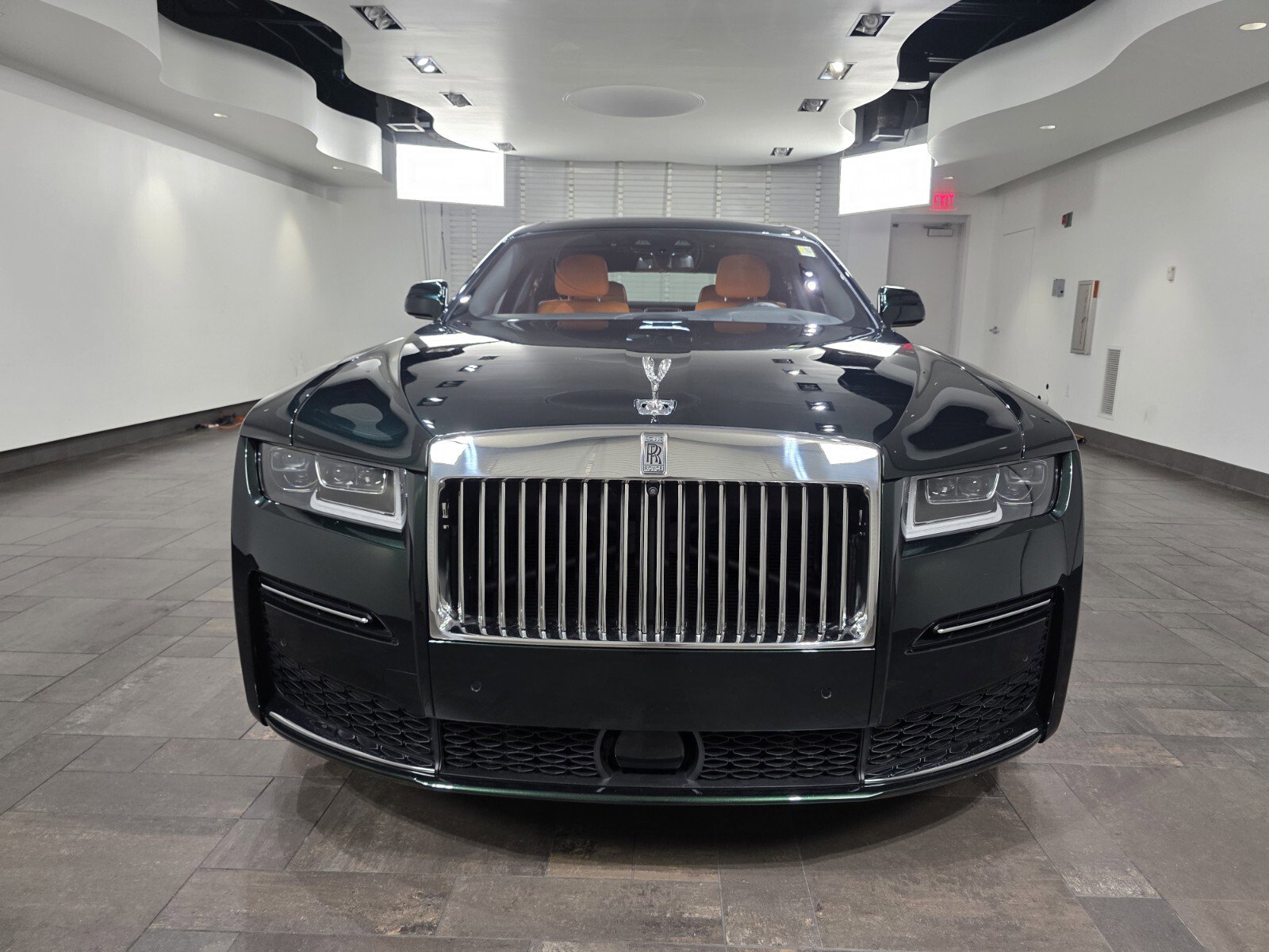 Used 2024 Rolls-Royce Ghost w/ Ghost Package image 2