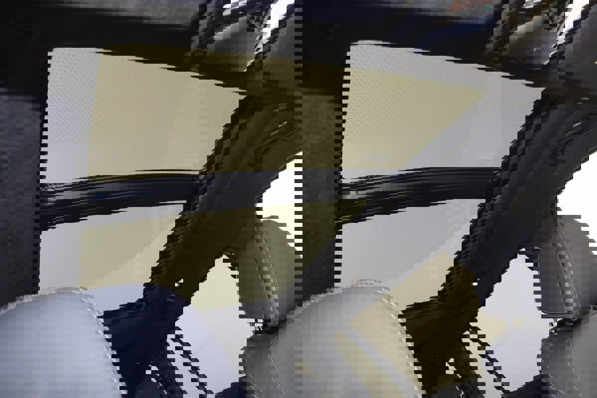 Used 2022 BMW X7 M50i w/ Executive Package image 12