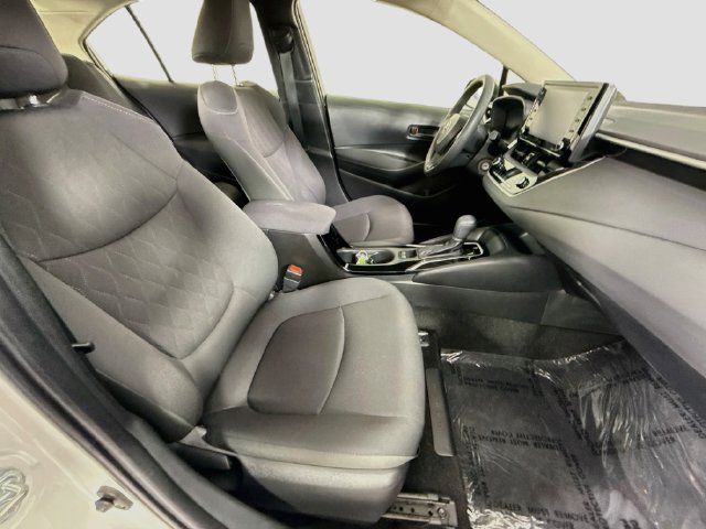 Certified 2022 Toyota Corolla LE w/ Carpet Mat Package (TMS) FWD image 27