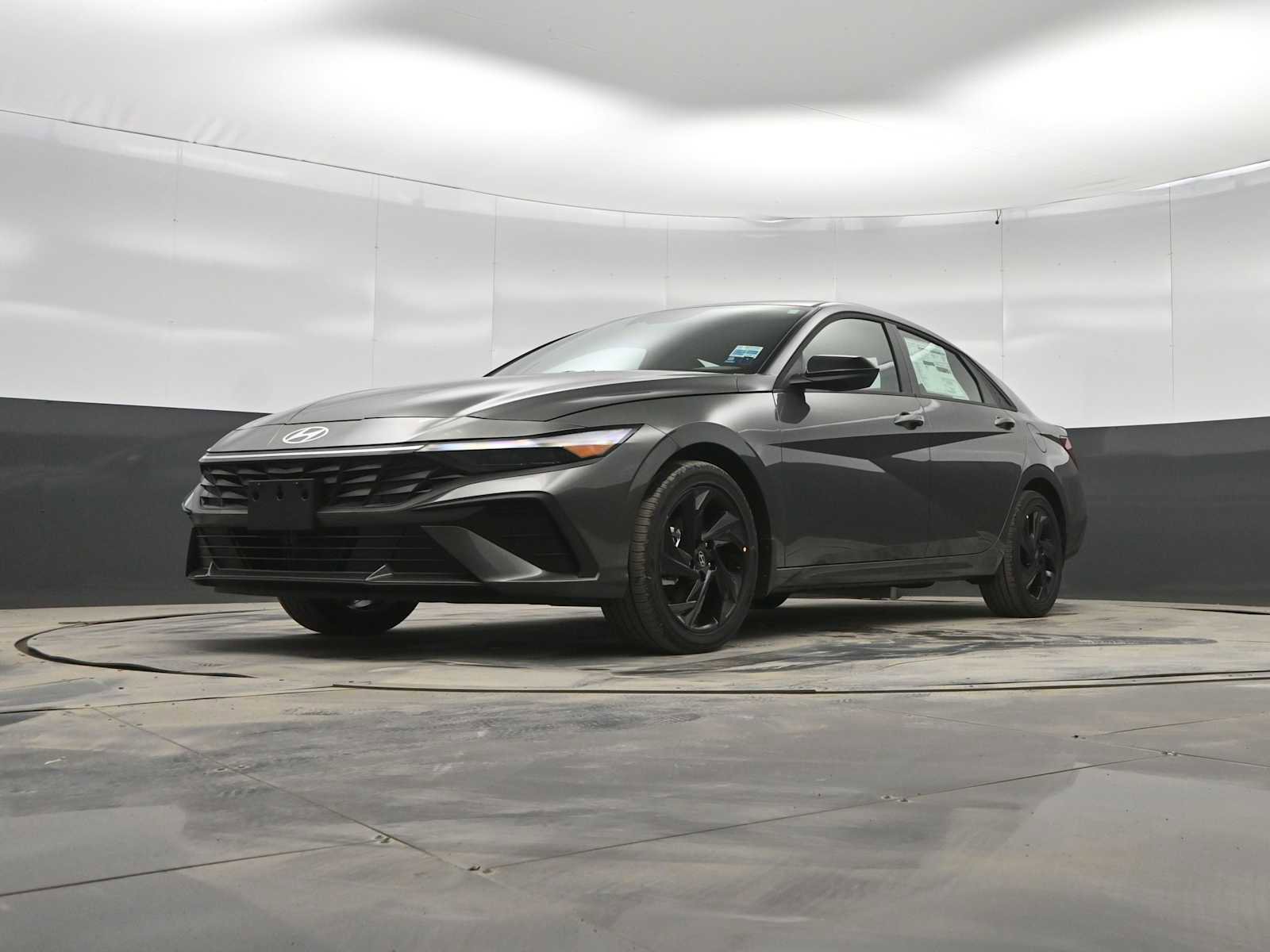 New 2026 Hyundai Elantra Sport image 33