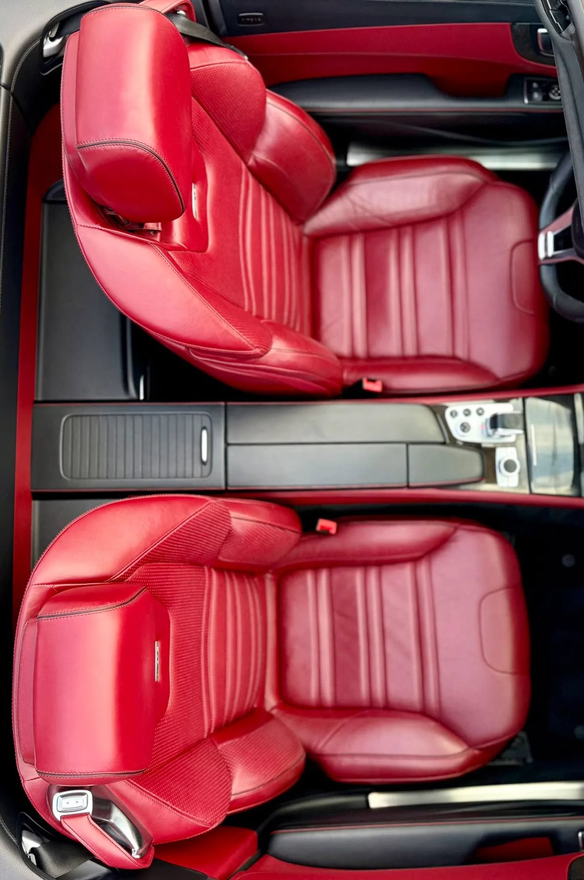 Used 2013 Mercedes-Benz SL 63 AMG w/ Premium Pkg image 35