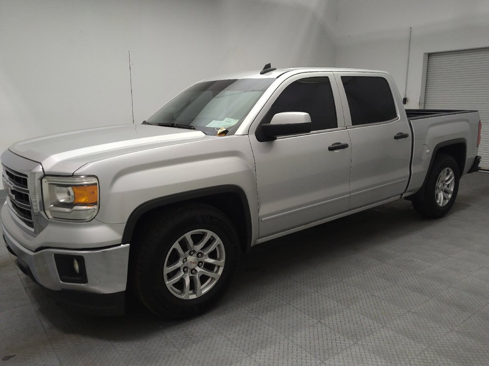 Used 2015 GMC Sierra 1500 SLE w/ SLE Value Package RWD image 2