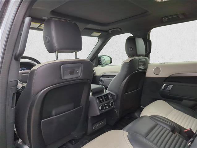 Used 2021 Land Rover Discovery S R-Dynamic image 17