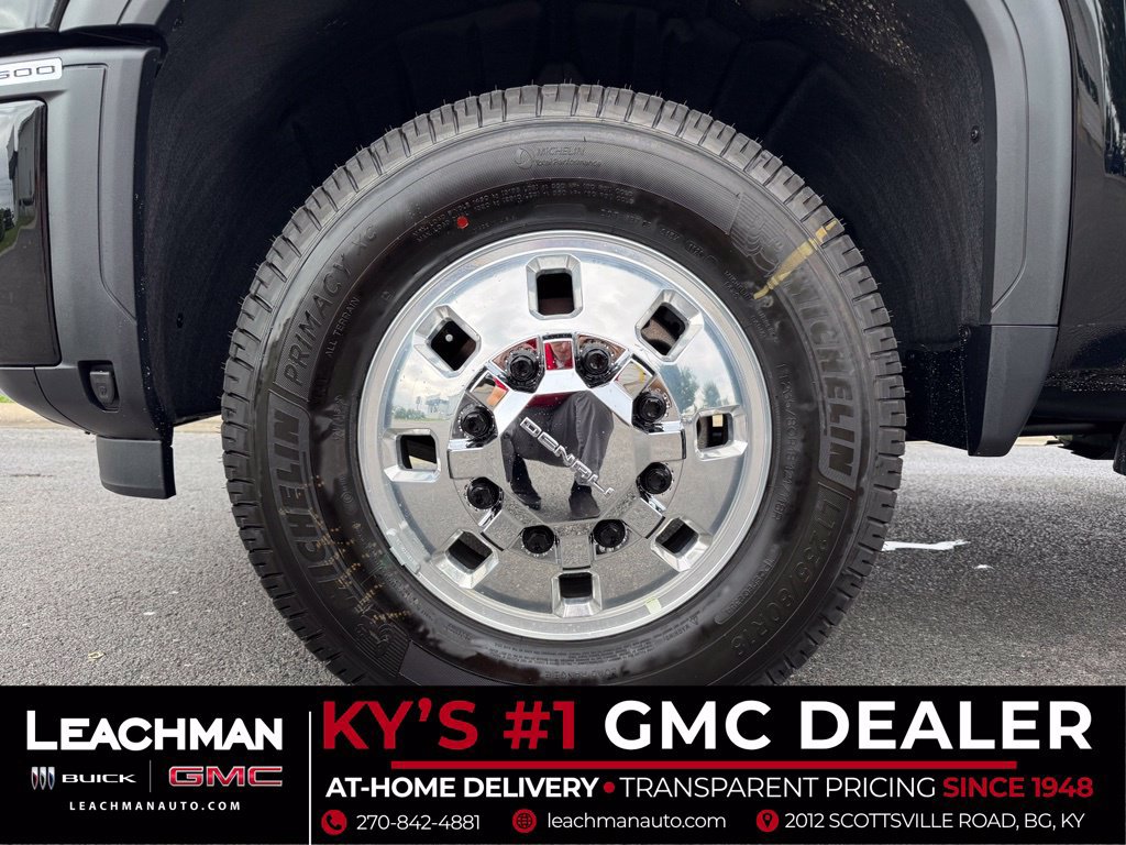 New 2026 GMC Sierra 3500 Denali AWD/4WD image 7